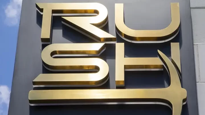 Building signage led lit